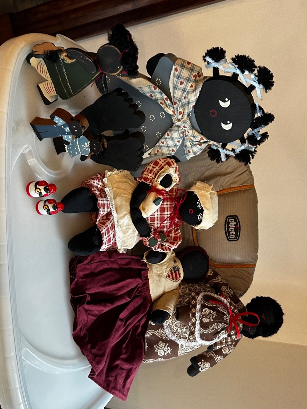 VTG Black Americana Dolls & 2 Thimbles - 4 Wooden & 4 Soft Dolls